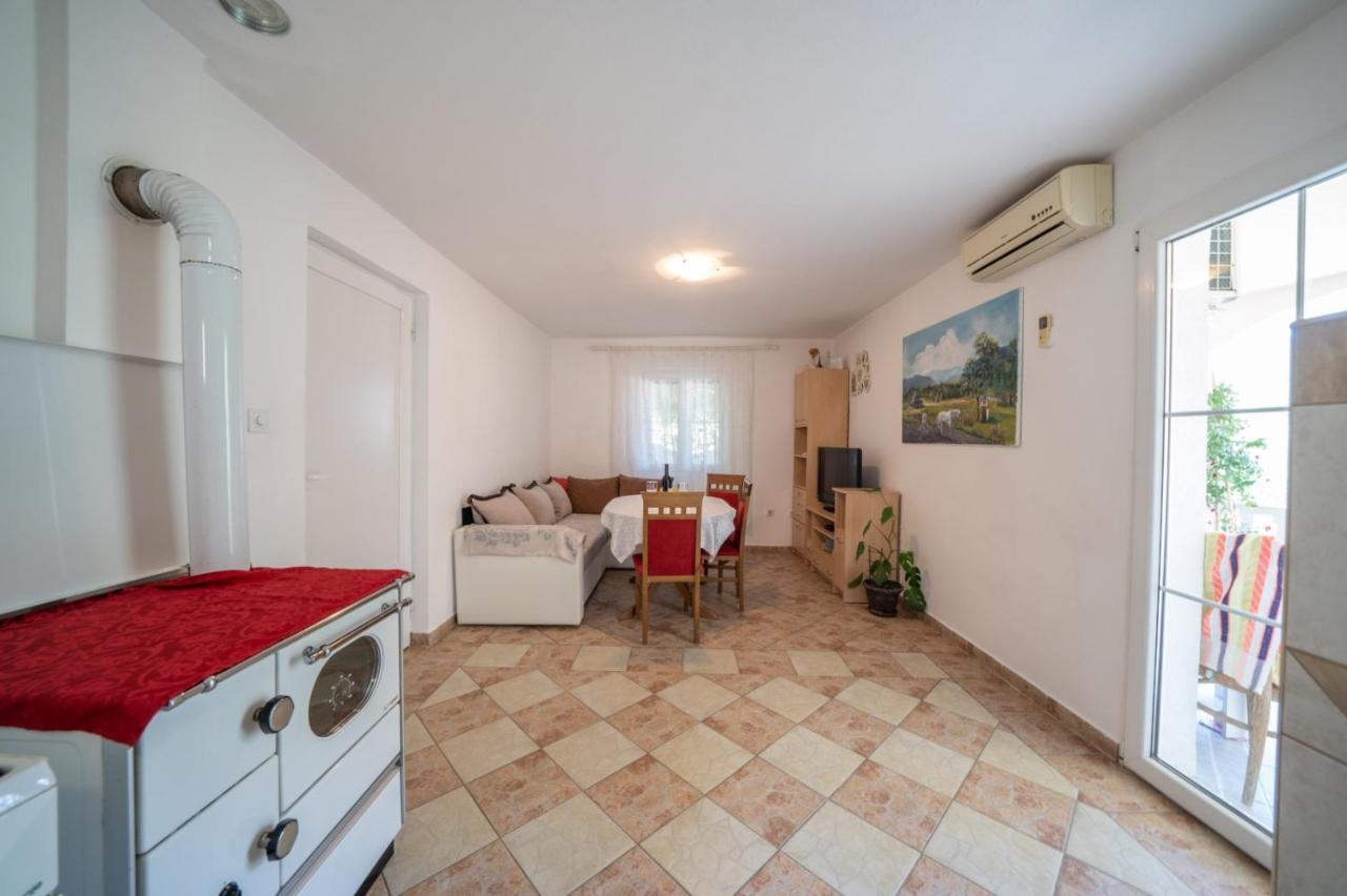 Apartments Zeko Donji Morinj Exterior foto